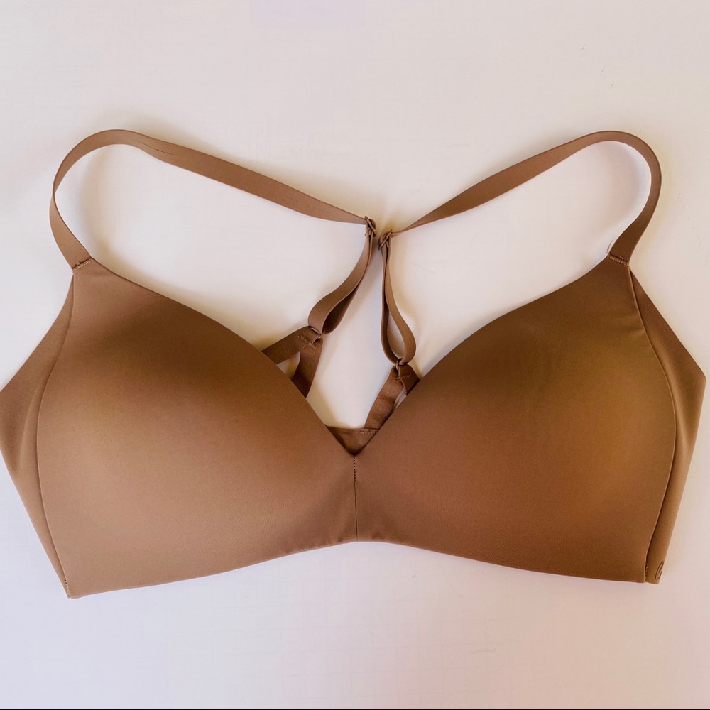 Lululemon Women’s Bra size 38B Beige